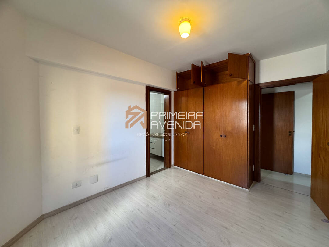 Apartamento à venda com 3 quartos, 178m² - Foto 10