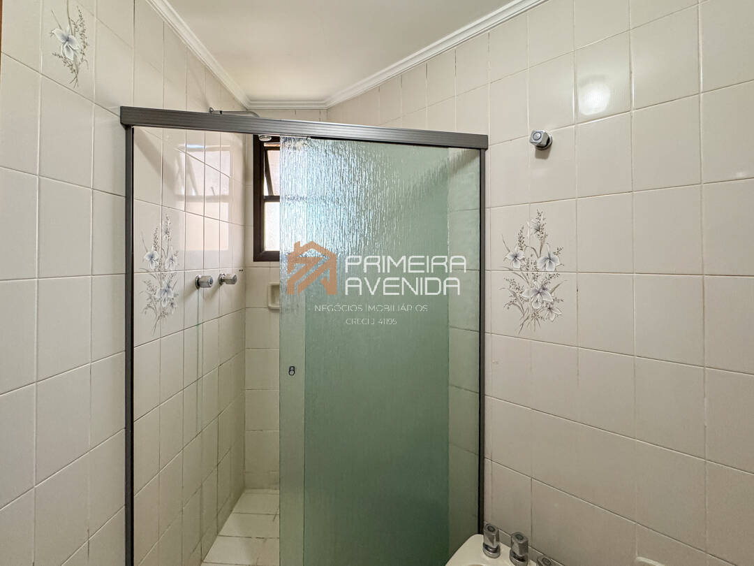 Apartamento à venda com 3 quartos, 178m² - Foto 12