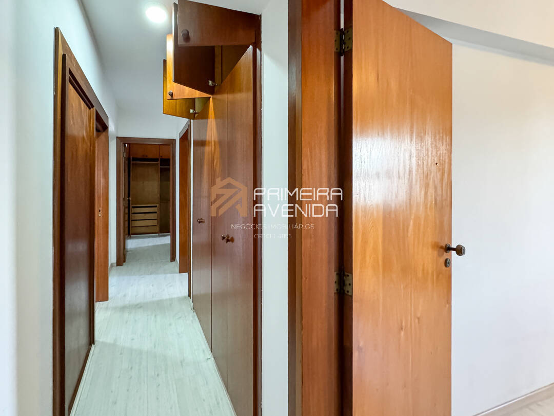 Apartamento à venda com 3 quartos, 178m² - Foto 13