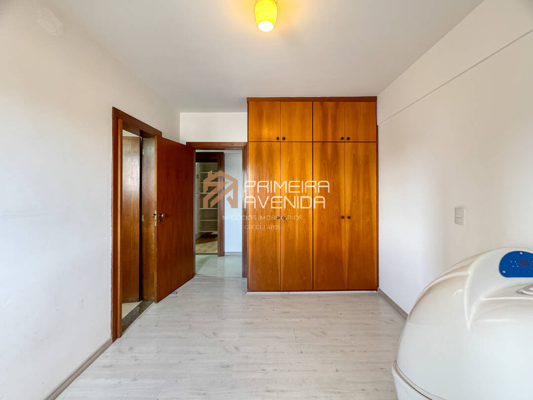 Apartamento à venda com 3 quartos, 178m² - Foto 15