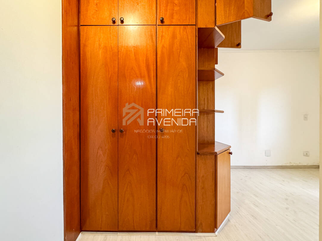 Apartamento à venda com 3 quartos, 178m² - Foto 17