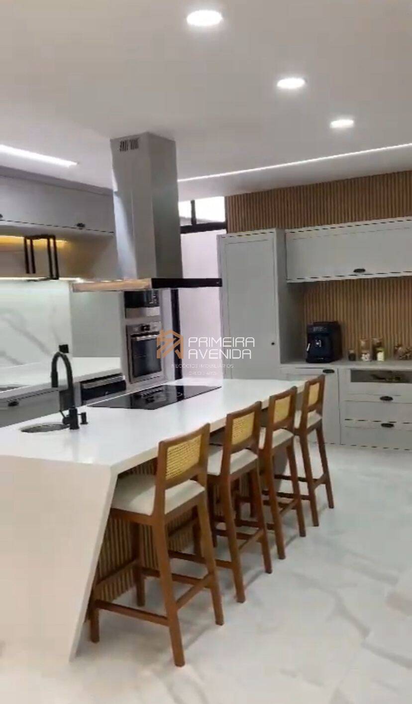 Sobrado à venda com 3 quartos, 210m² - Foto 3