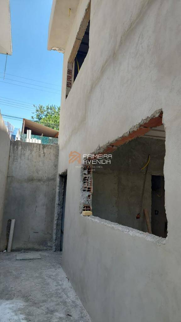 Casa à venda com 3 quartos, 200m² - Foto 11