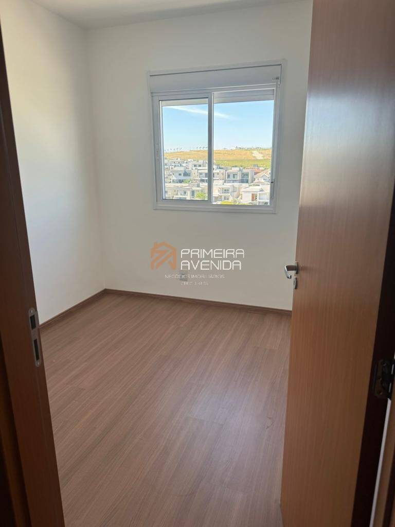 Apartamento à venda com 2 quartos, 65m² - Foto 4