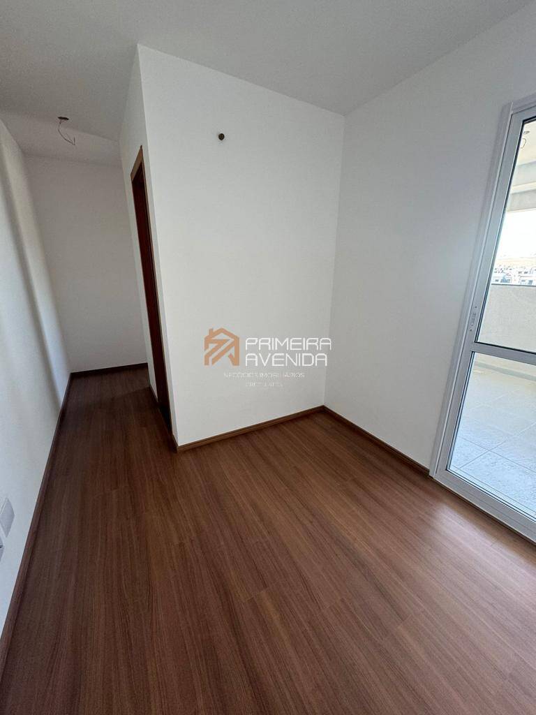 Apartamento à venda com 2 quartos, 65m² - Foto 6