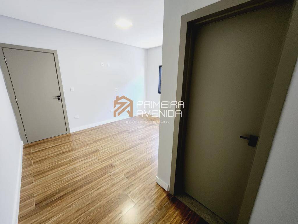 Casa à venda com 3 quartos, 187m² - Foto 17