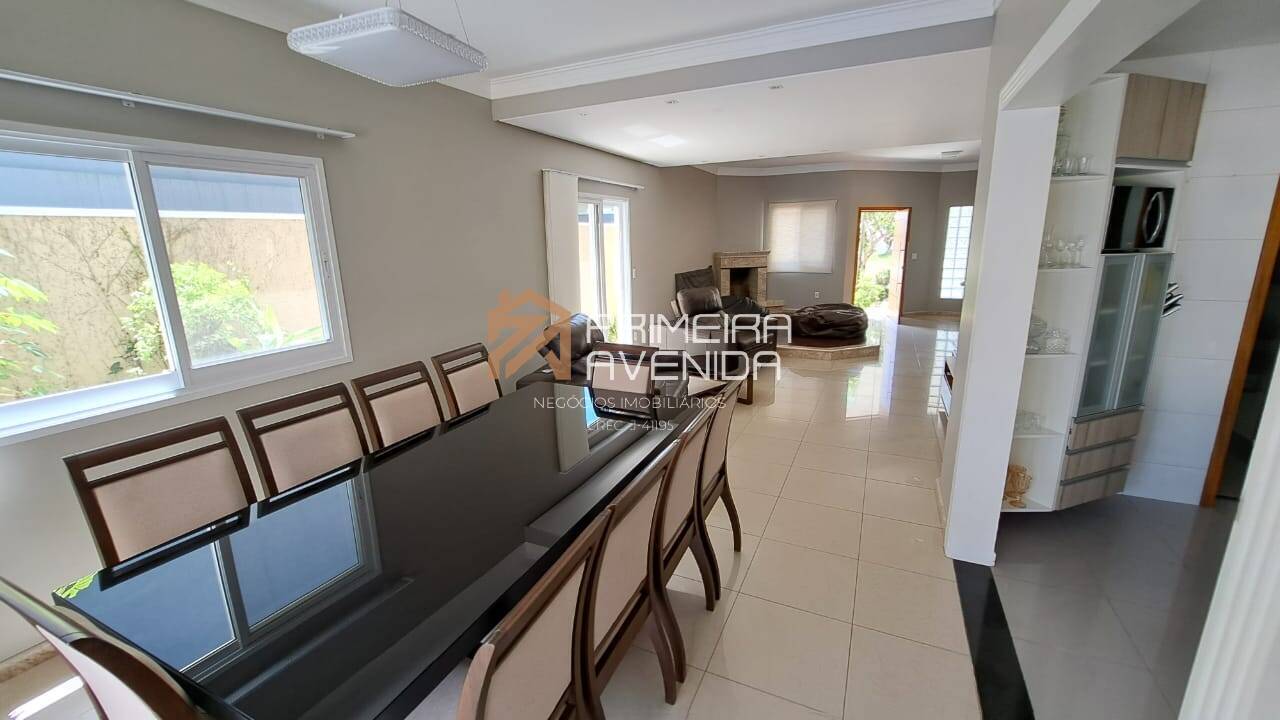 Casa à venda com 3 quartos, 248m² - Foto 27