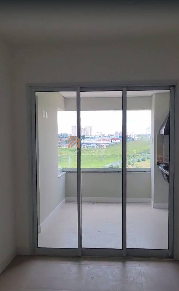 Apartamento à venda com 2 quartos, 87m² - Foto 2