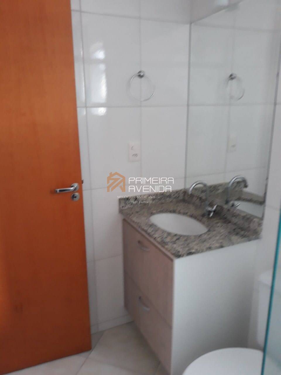 Apartamento à venda com 2 quartos, 70m² - Foto 11