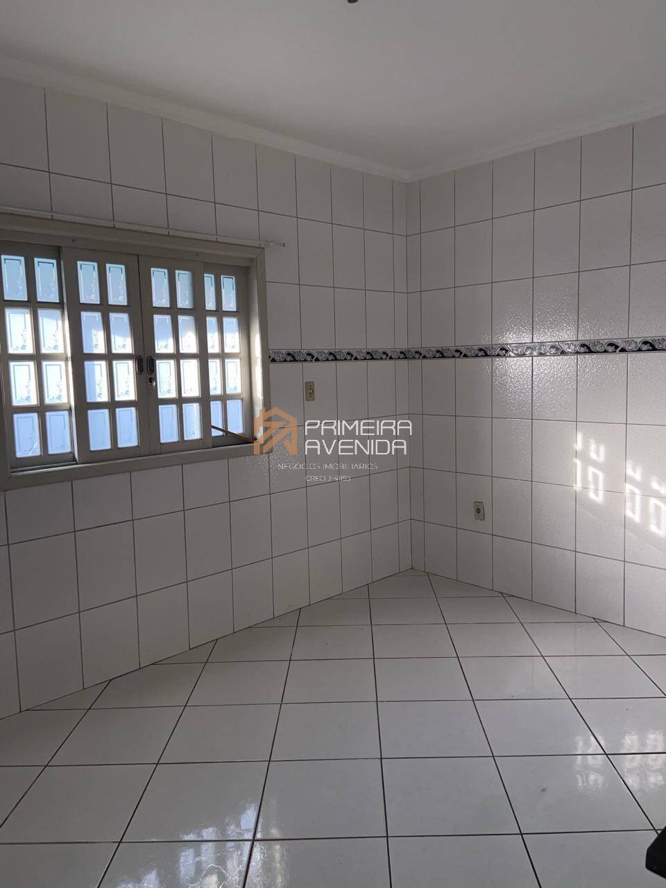 Casa à venda com 3 quartos, 119m² - Foto 8