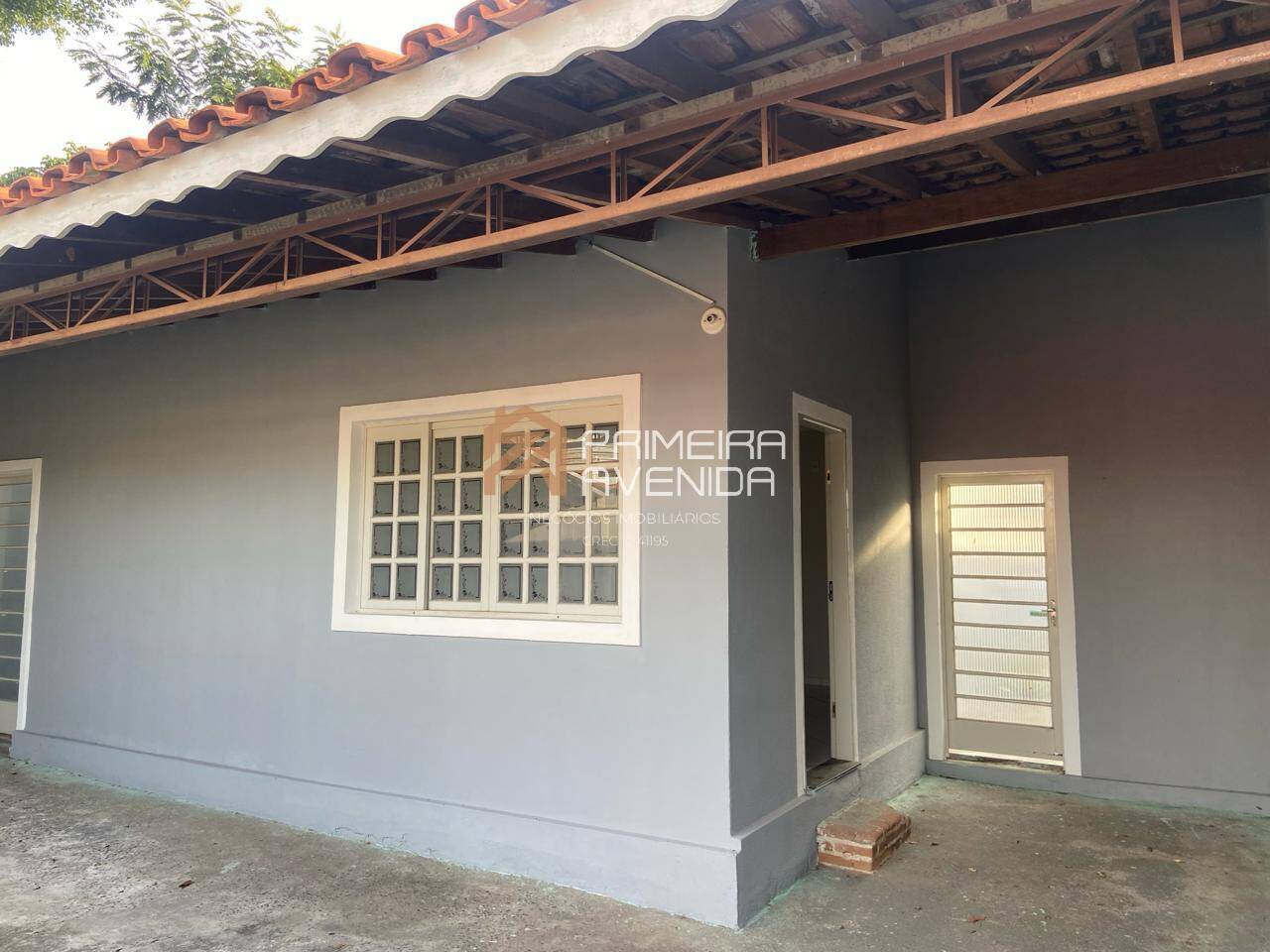 Casa à venda com 3 quartos, 119m² - Foto 2