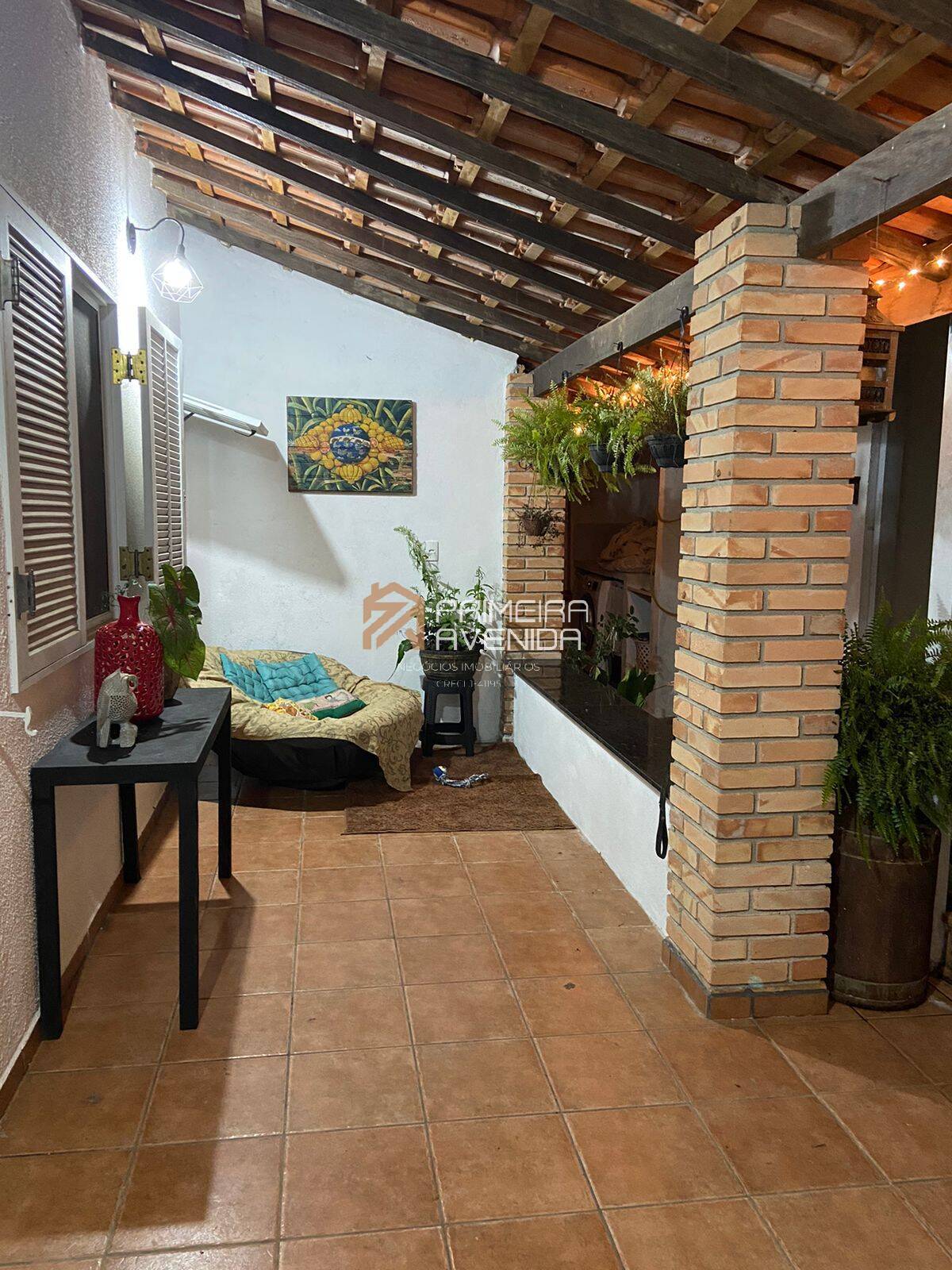 Casa à venda com 3 quartos, 100m² - Foto 5