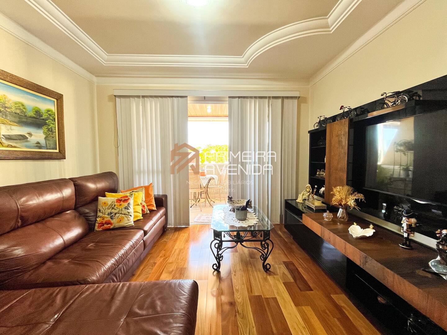 Apartamento à venda com 4 quartos, 122m² - Foto 1