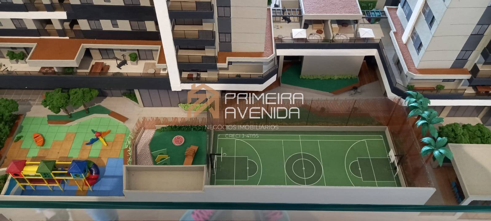 Apartamento à venda com 3 quartos, 143m² - Foto 7