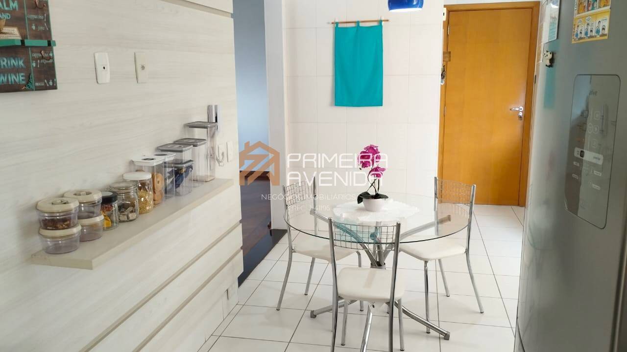 Apartamento à venda com 3 quartos, 158m² - Foto 16