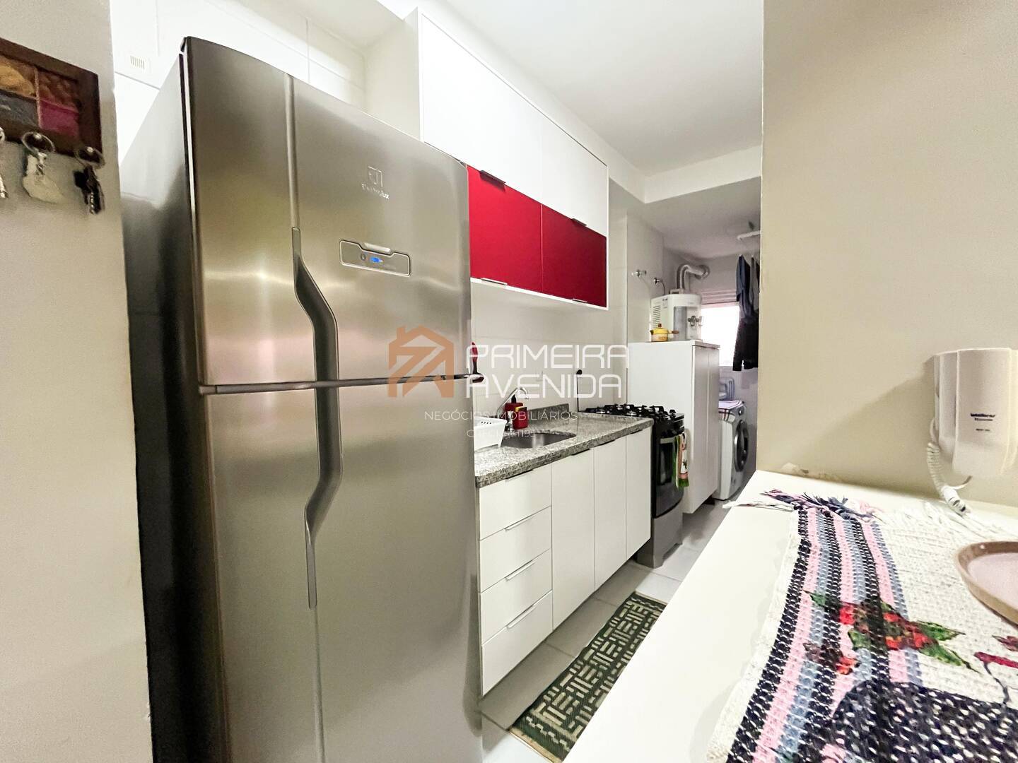 Apartamento à venda com 2 quartos, 65m² - Foto 9