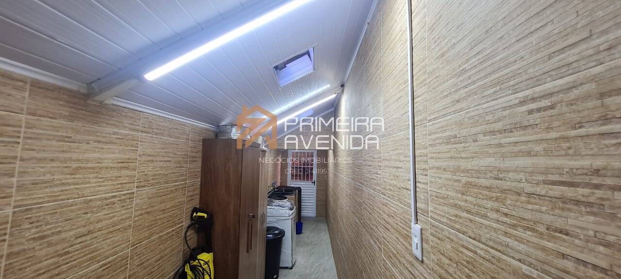 Casa à venda com 3 quartos, 141m² - Foto 27