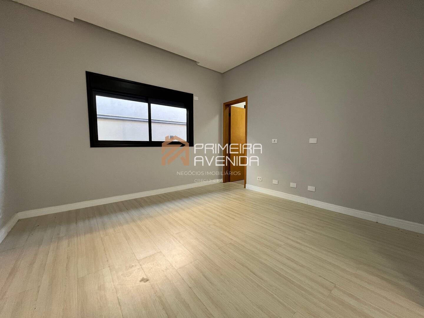 Casa à venda com 3 quartos, 330m² - Foto 15