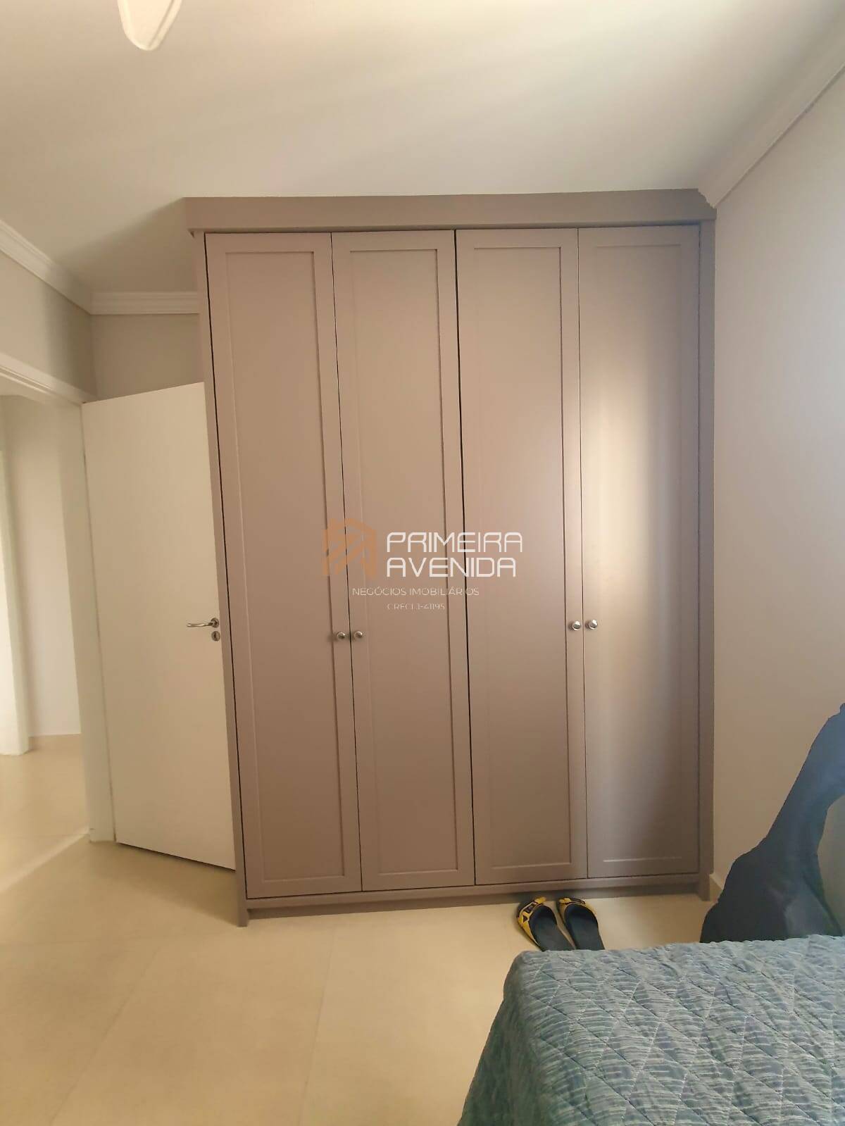 Apartamento à venda com 3 quartos, 90m² - Foto 17