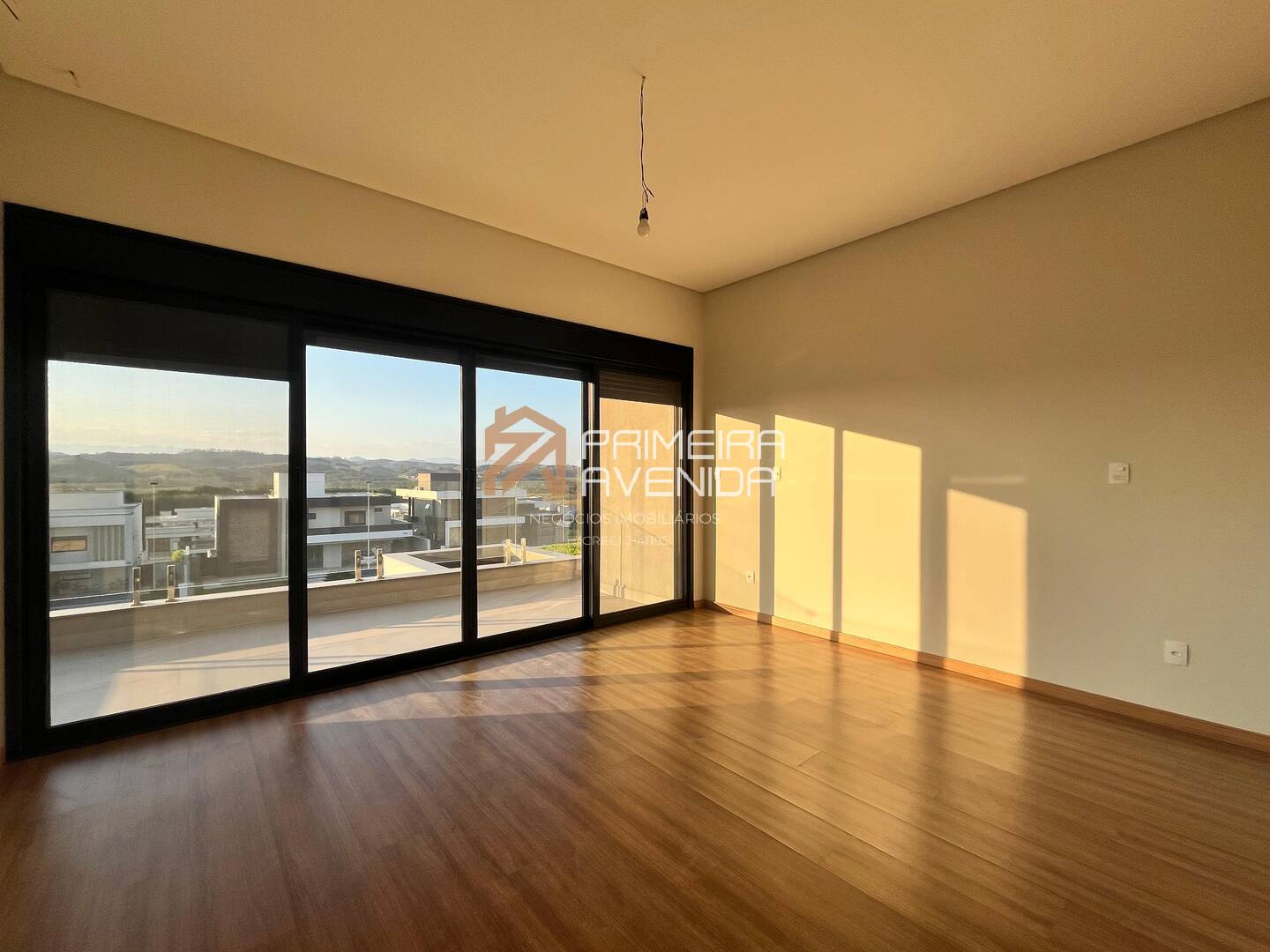 Casa à venda com 4 quartos, 426m² - Foto 6