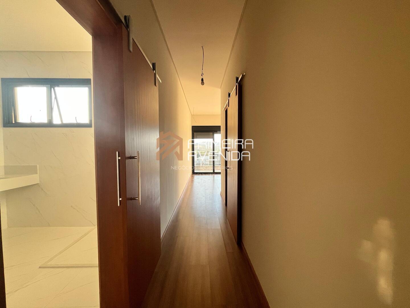 Casa à venda com 4 quartos, 426m² - Foto 5