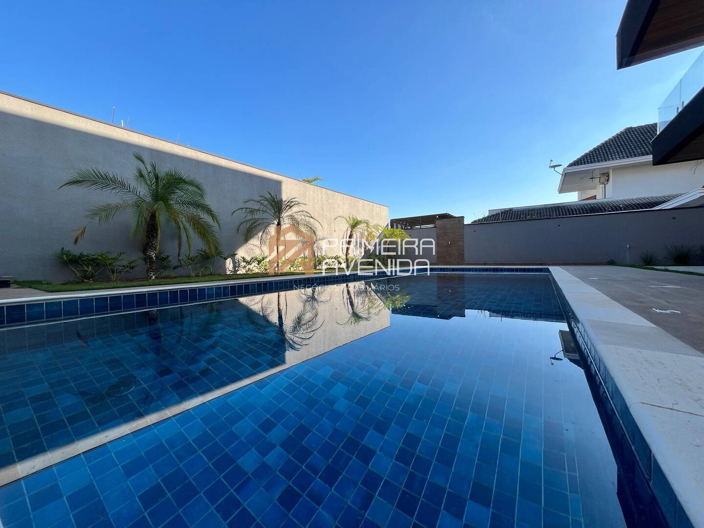 Casa à venda com 4 quartos, 350m² - Foto 7