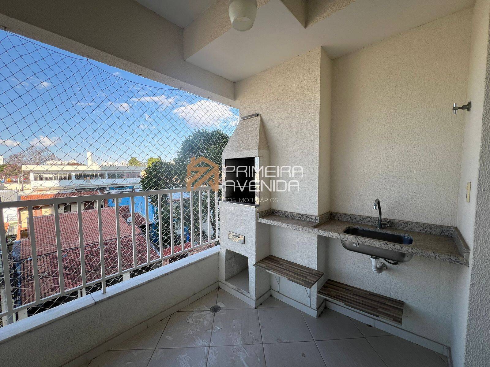 Apartamento à venda com 2 quartos, 70m² - Foto 4