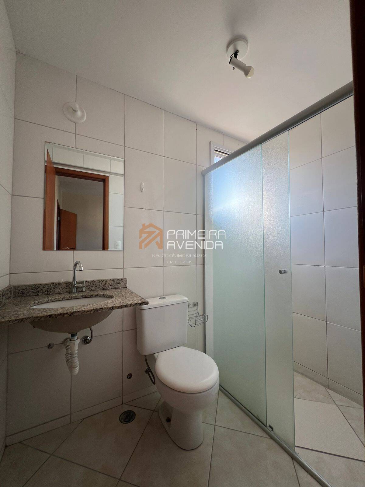 Apartamento à venda com 2 quartos, 70m² - Foto 12