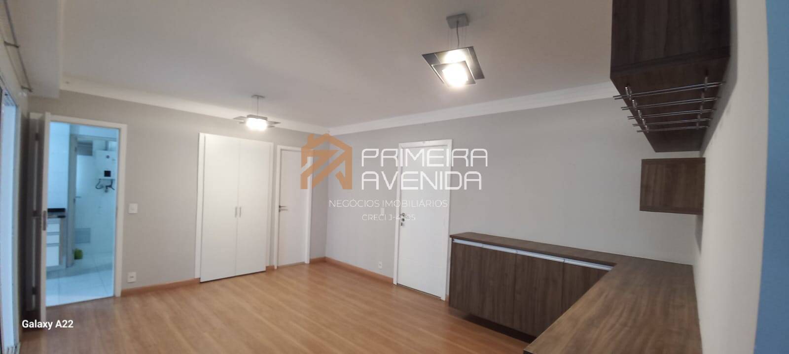 Apartamento para alugar com 3 quartos, 125m² - Foto 9