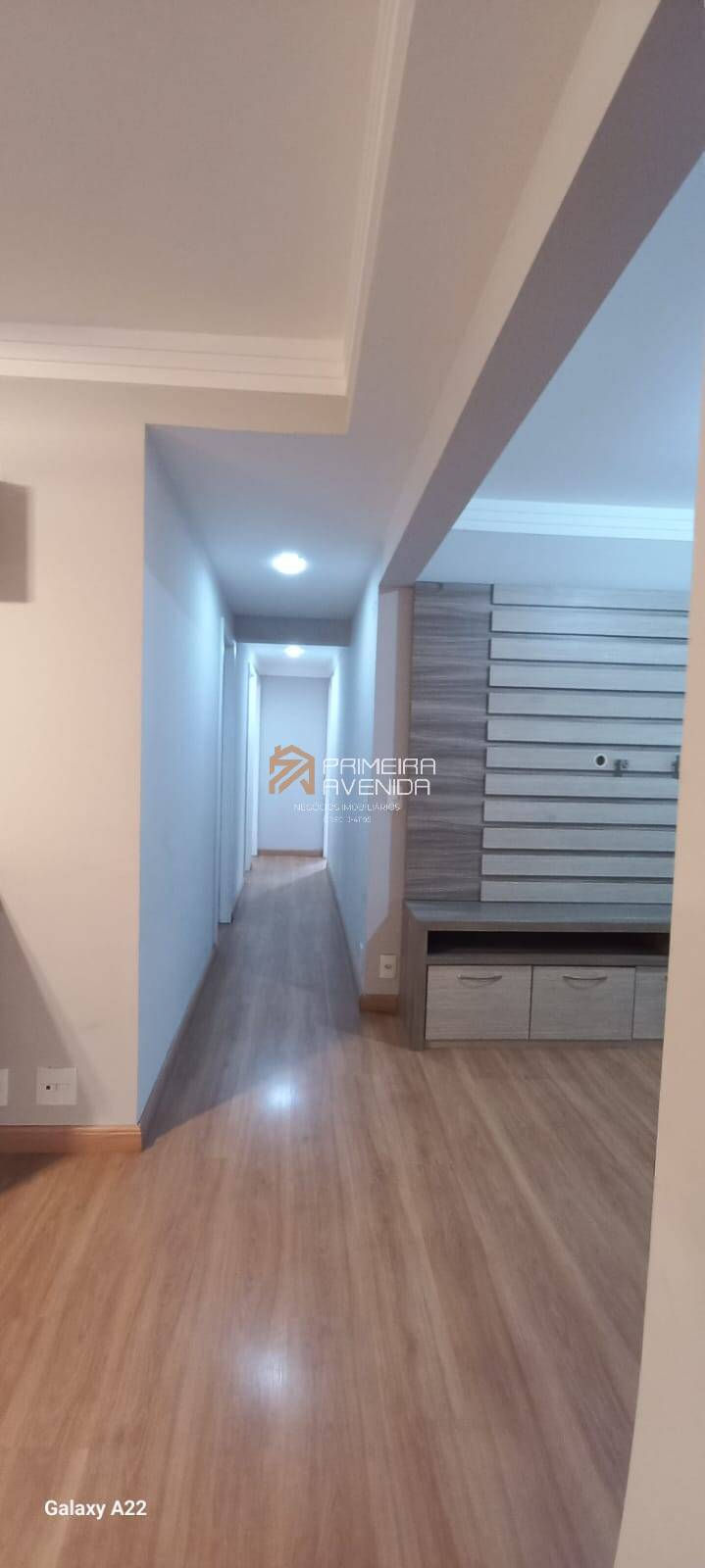 Apartamento para alugar com 3 quartos, 125m² - Foto 11