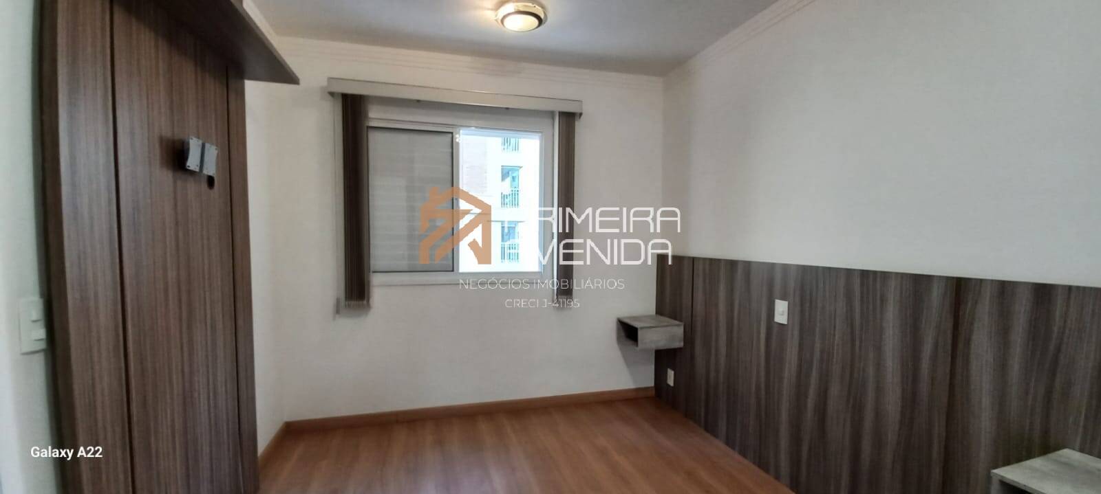 Apartamento para alugar com 3 quartos, 125m² - Foto 19