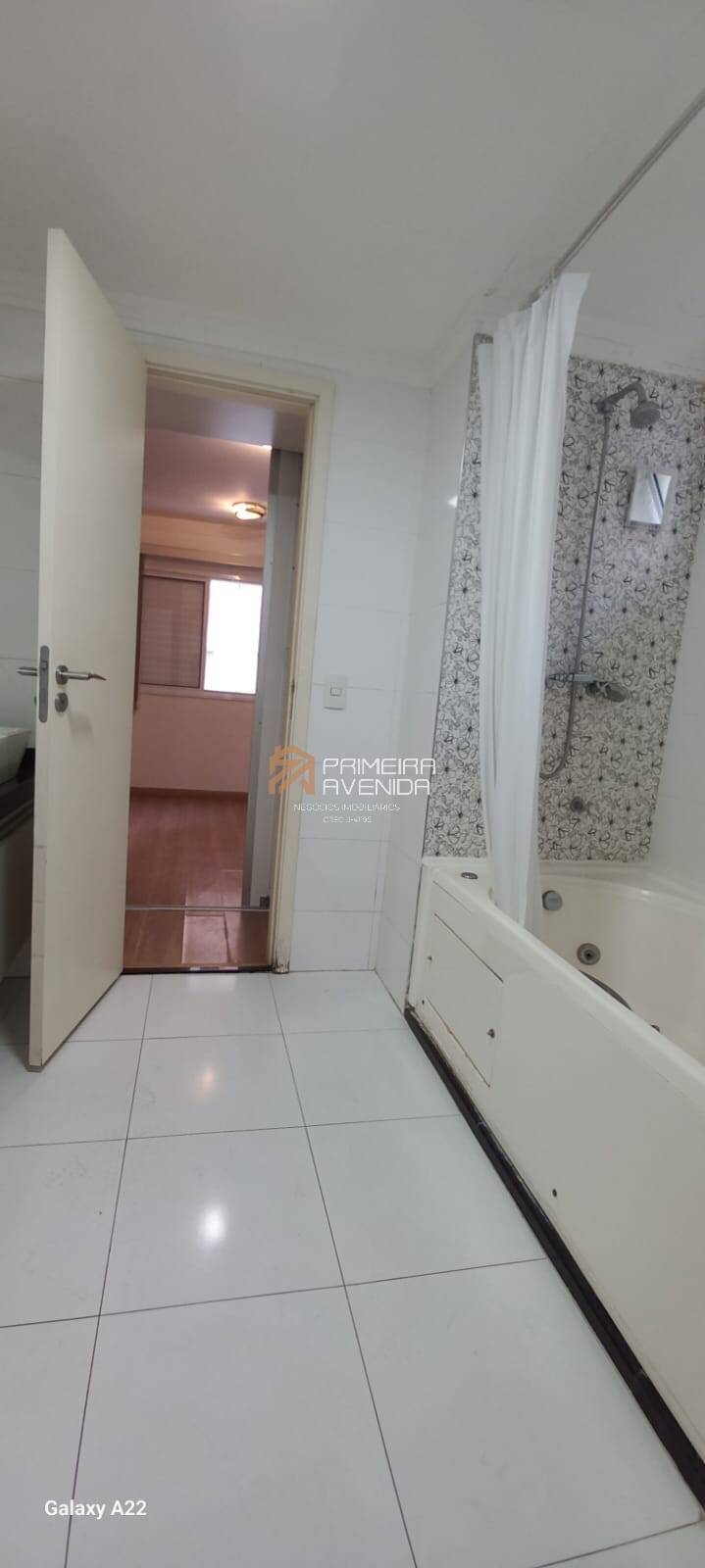 Apartamento para alugar com 3 quartos, 125m² - Foto 23