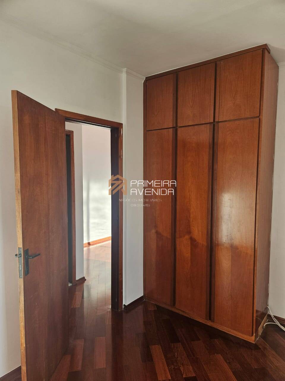 Apartamento à venda com 3 quartos, 81m² - Foto 5