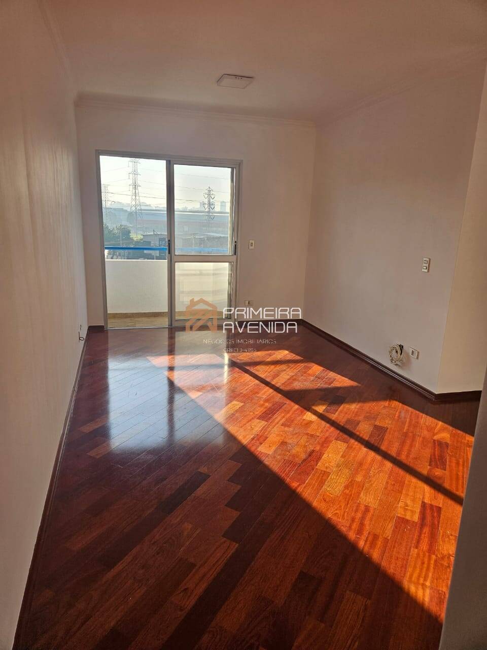 Apartamento à venda com 3 quartos, 81m² - Foto 1