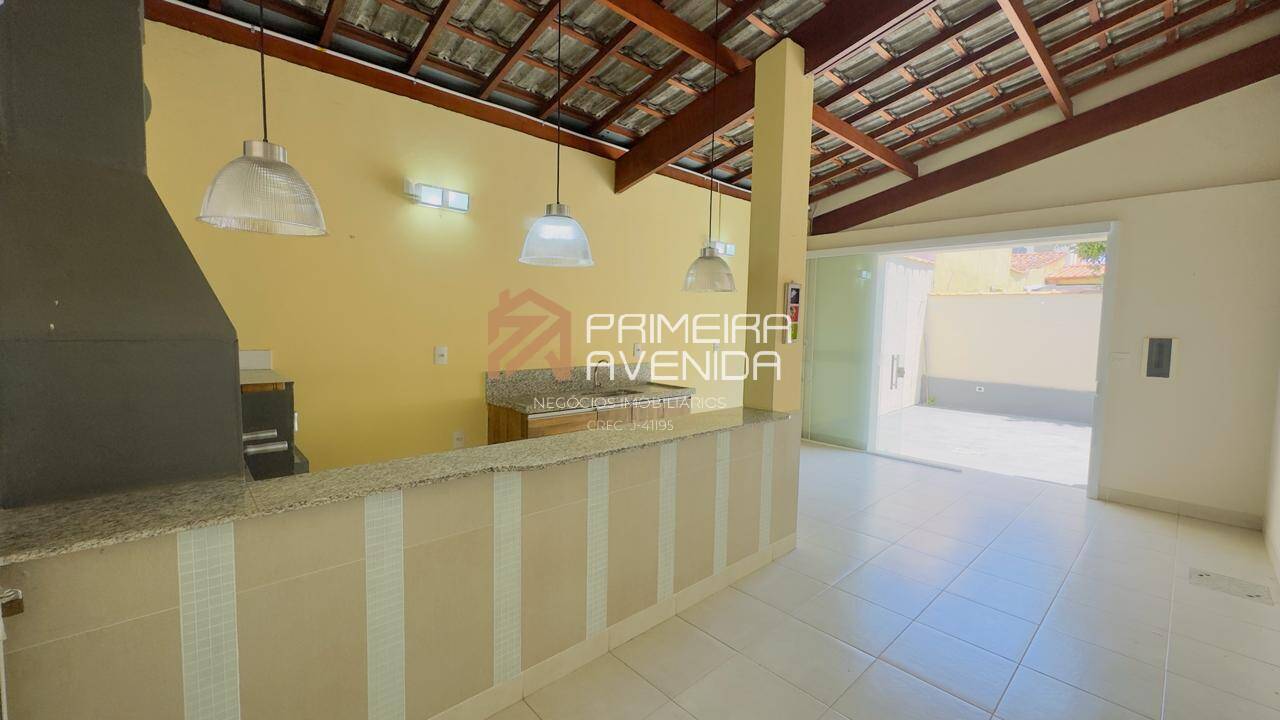 Casa à venda com 4 quartos, 248m² - Foto 12