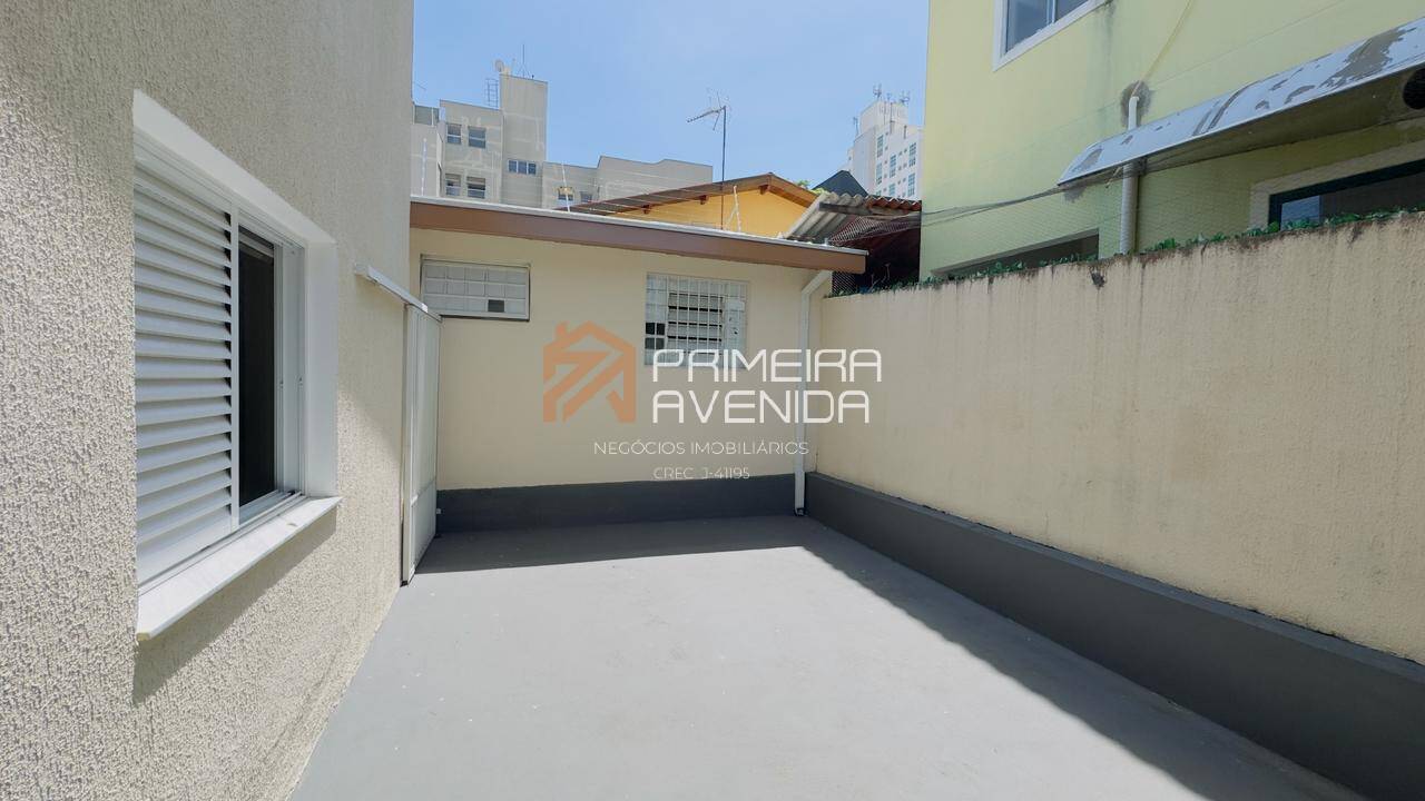 Casa à venda com 4 quartos, 248m² - Foto 21