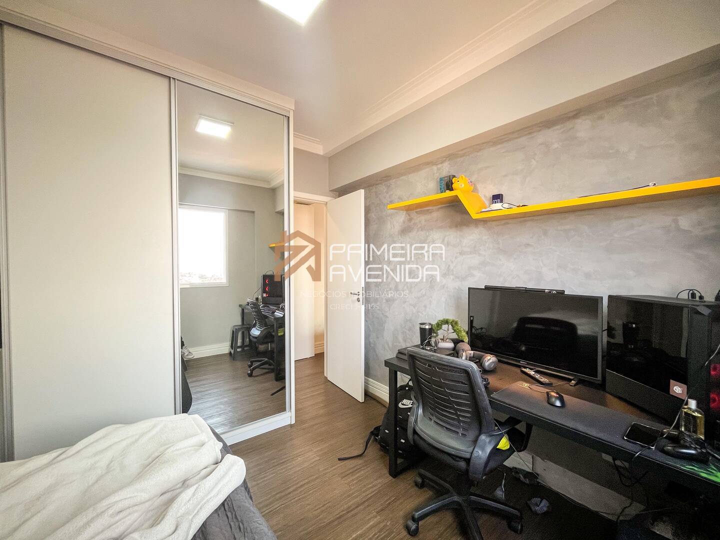 Apartamento à venda com 2 quartos, 75m² - Foto 16