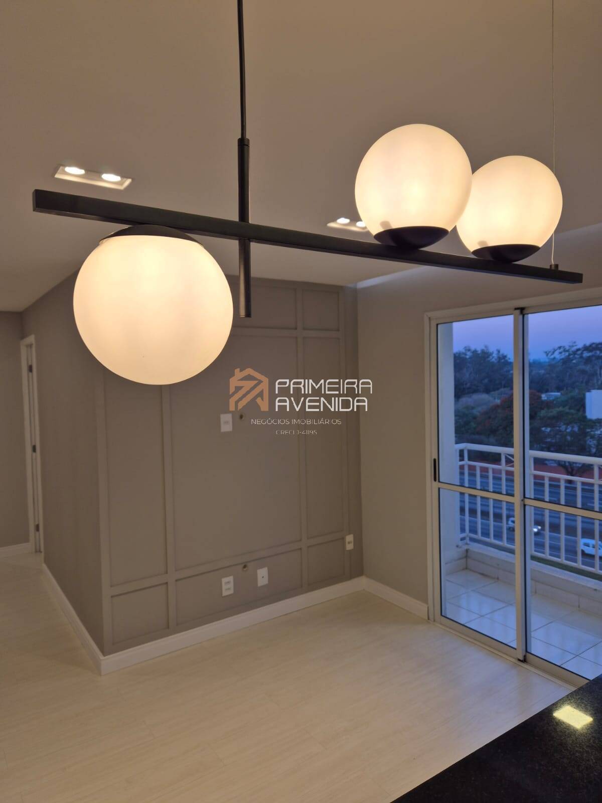 Apartamento à venda com 2 quartos, 63m² - Foto 5