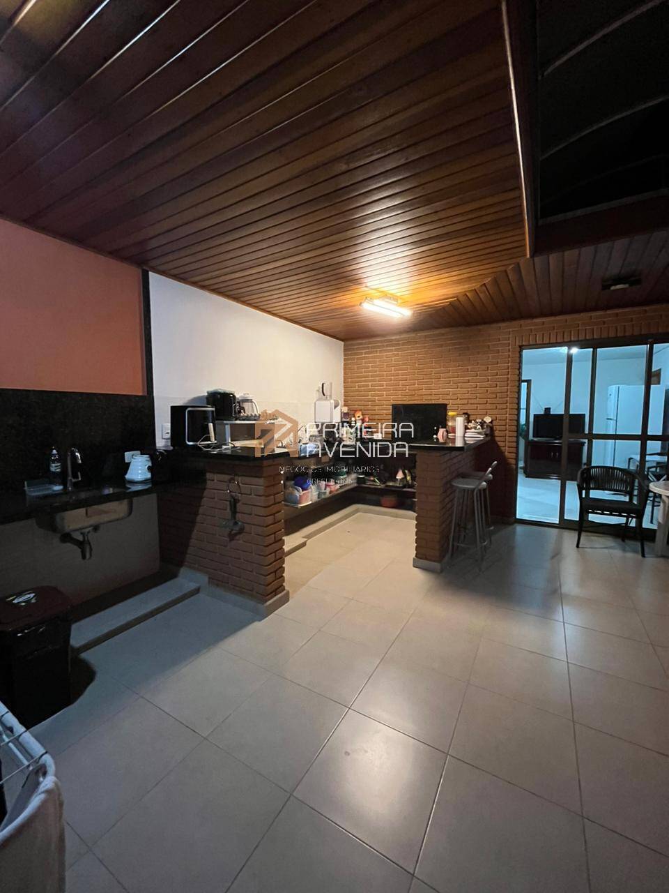 Apartamento à venda com 4 quartos, 150m² - Foto 9