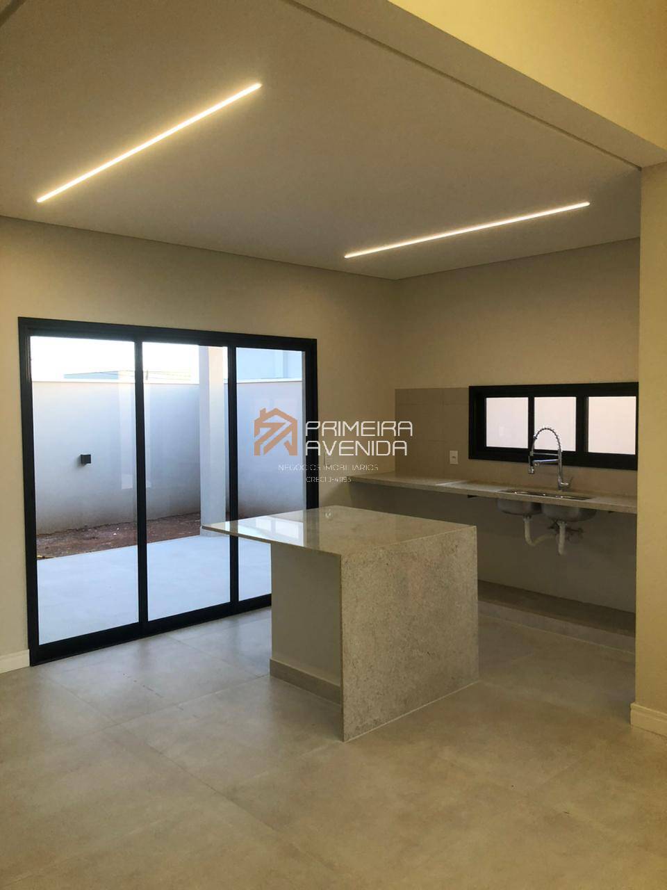 Casa à venda com 3 quartos, 158m² - Foto 17