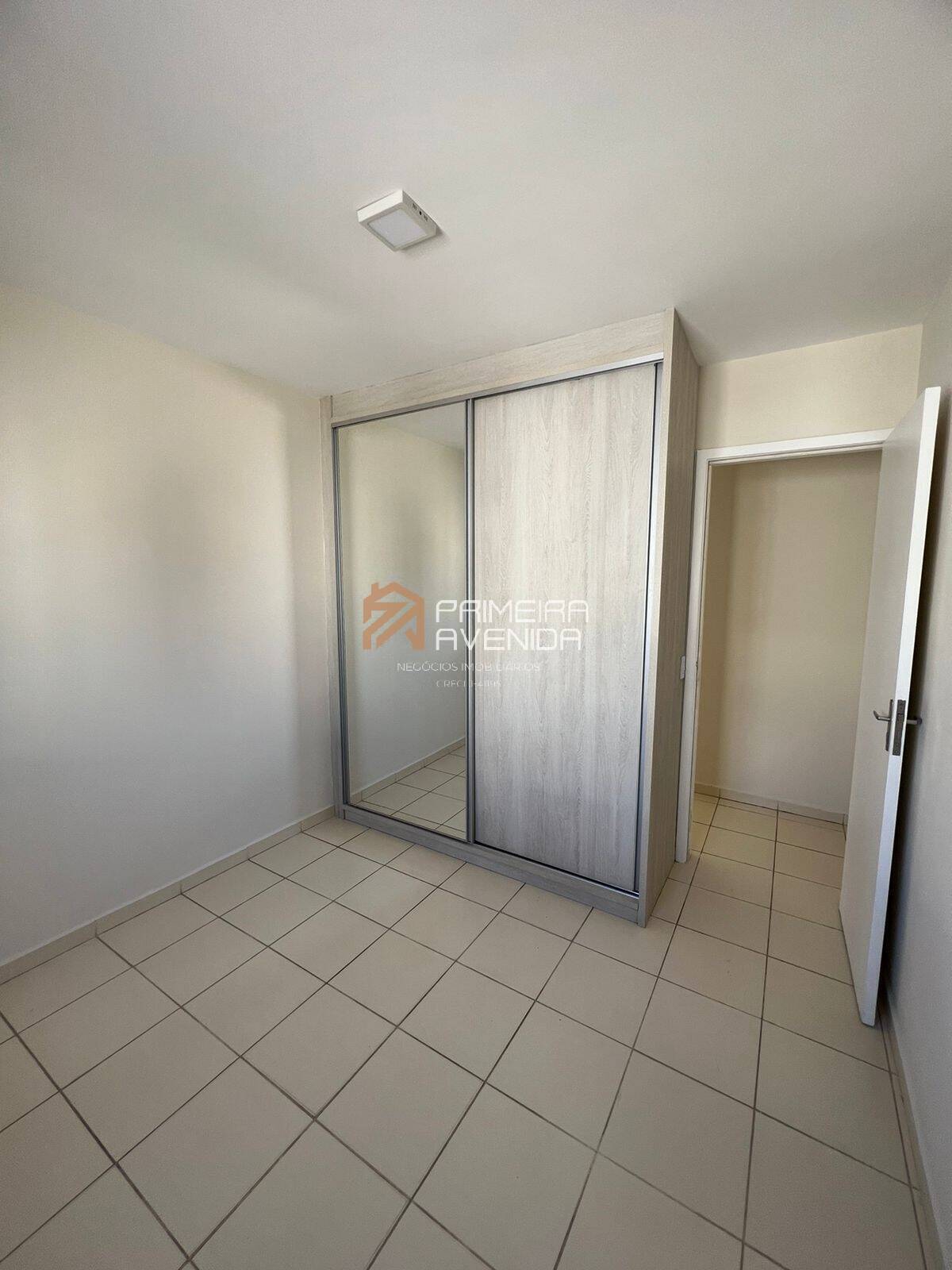 Apartamento para alugar com 2 quartos - Foto 4