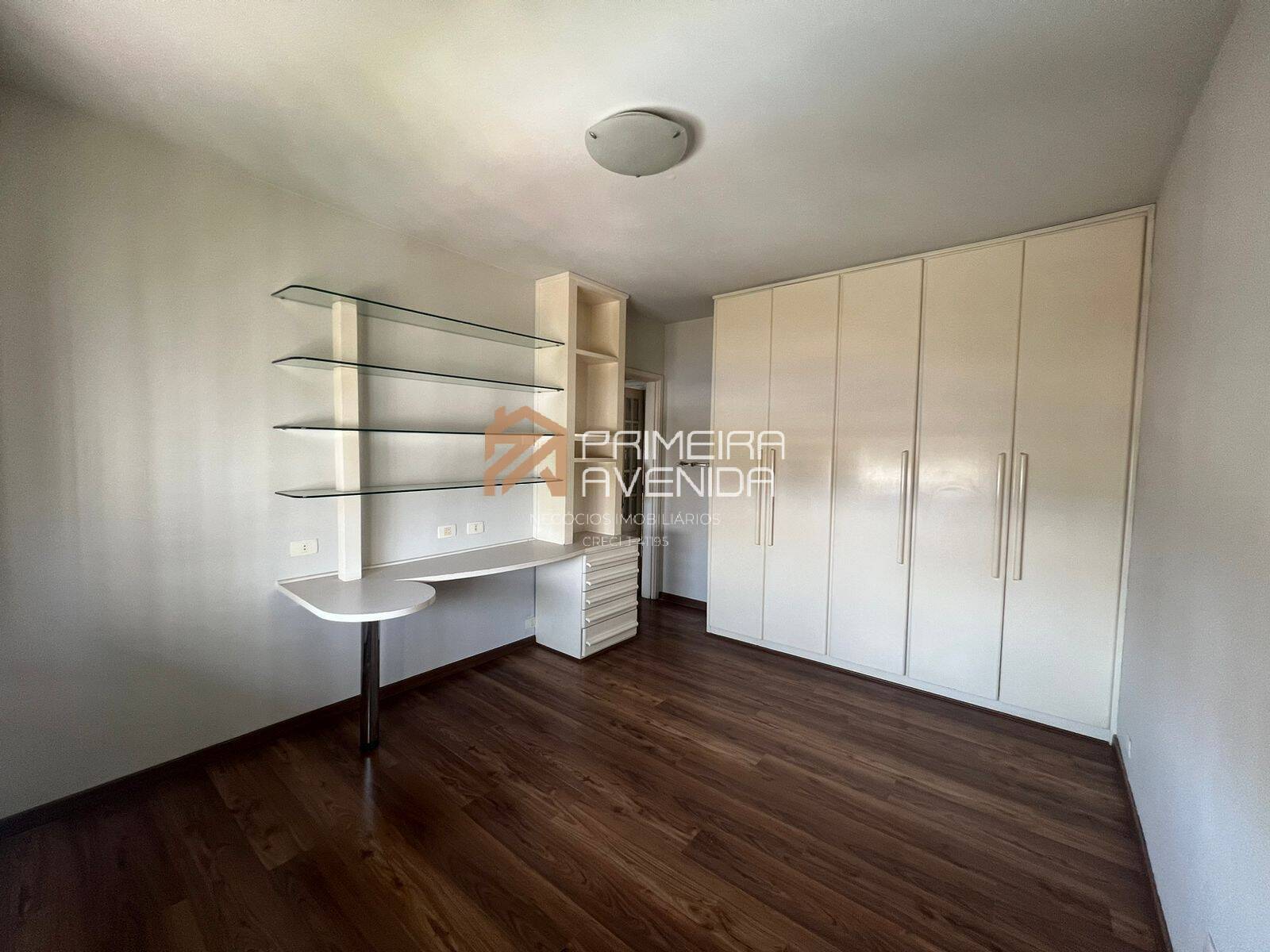 Apartamento à venda com 4 quartos, 220m² - Foto 14