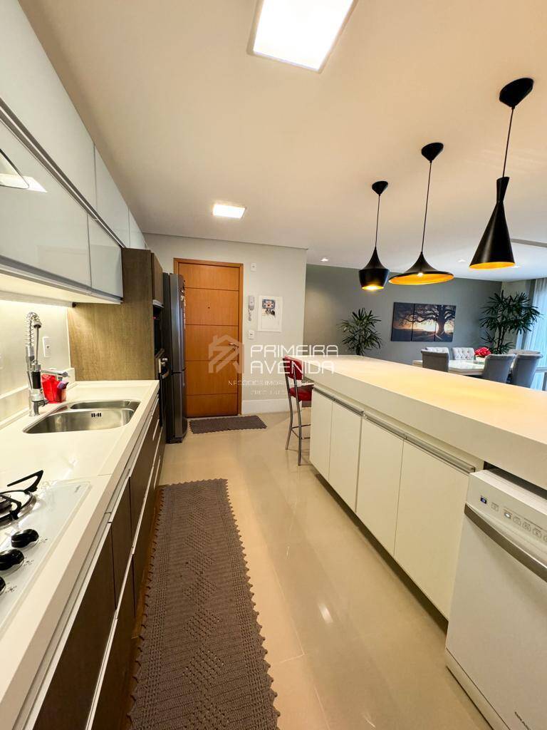 Apartamento à venda com 3 quartos, 114m² - Foto 6