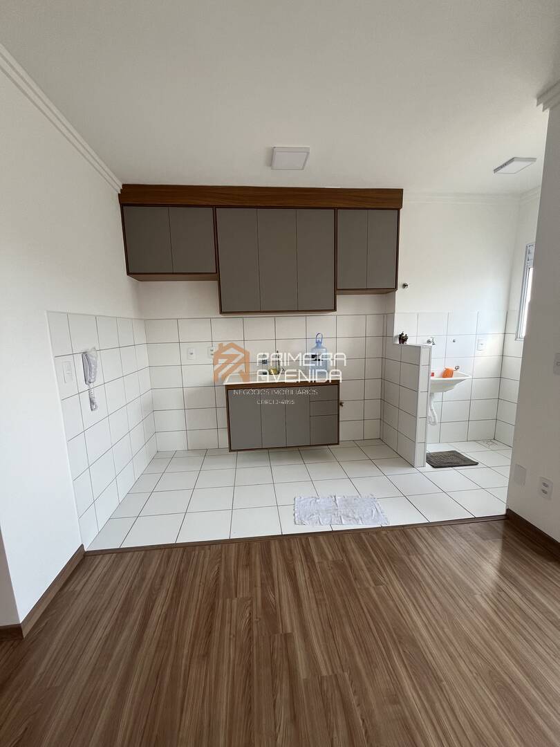 Apartamento à venda com 2 quartos, 49m² - Foto 5