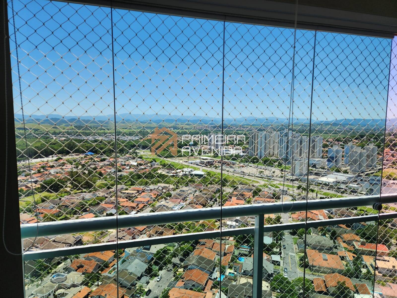 Apartamento à venda com 4 quartos, 190m² - Foto 8