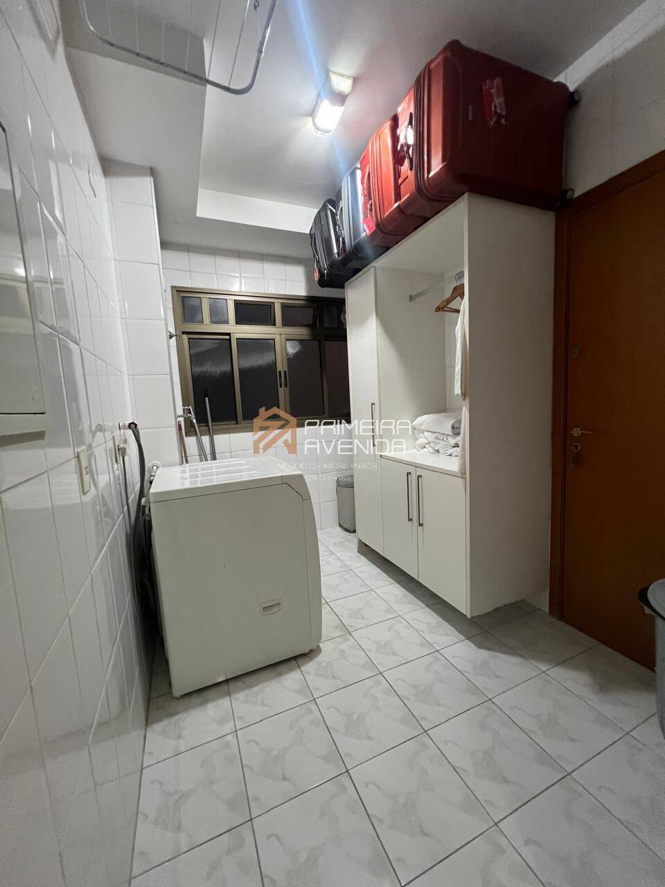 Apartamento à venda com 4 quartos, 206m² - Foto 16