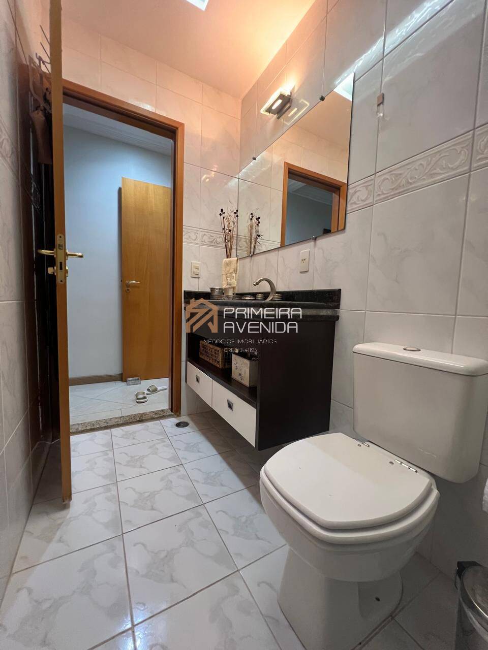 Apartamento à venda com 4 quartos, 206m² - Foto 25