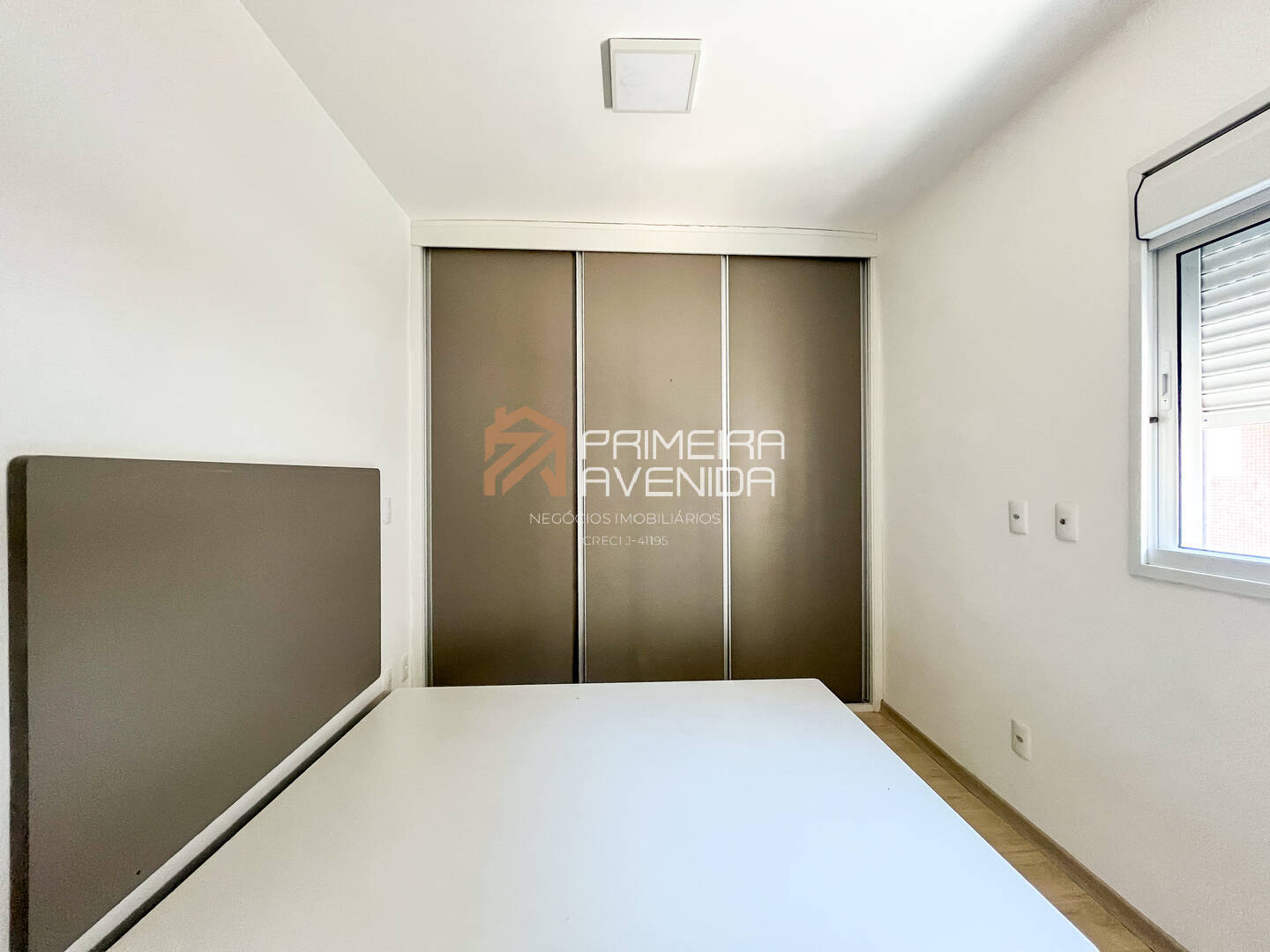 Apartamento à venda com 2 quartos, 50m² - Foto 9