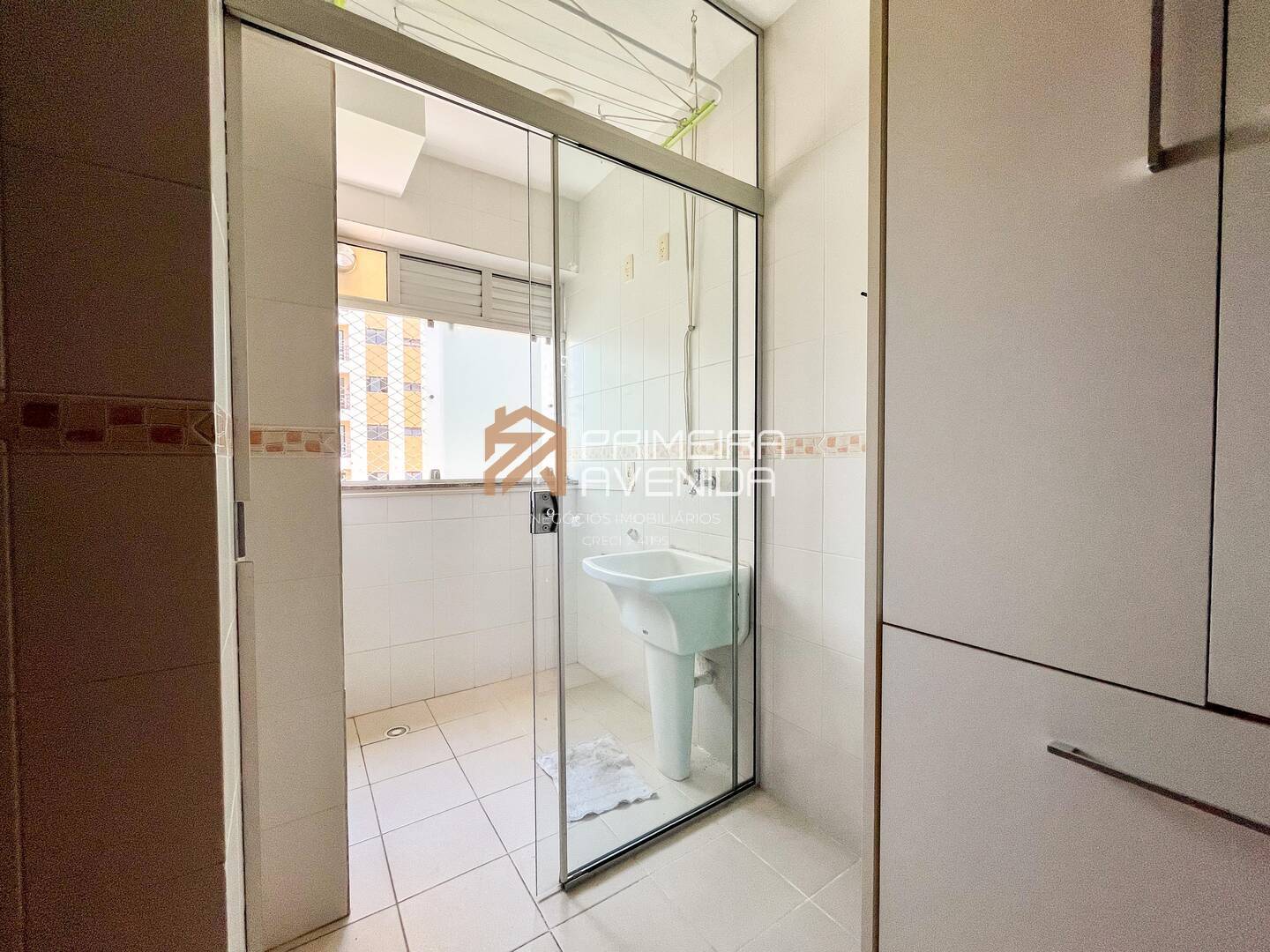 Apartamento à venda com 3 quartos, 94m² - Foto 7