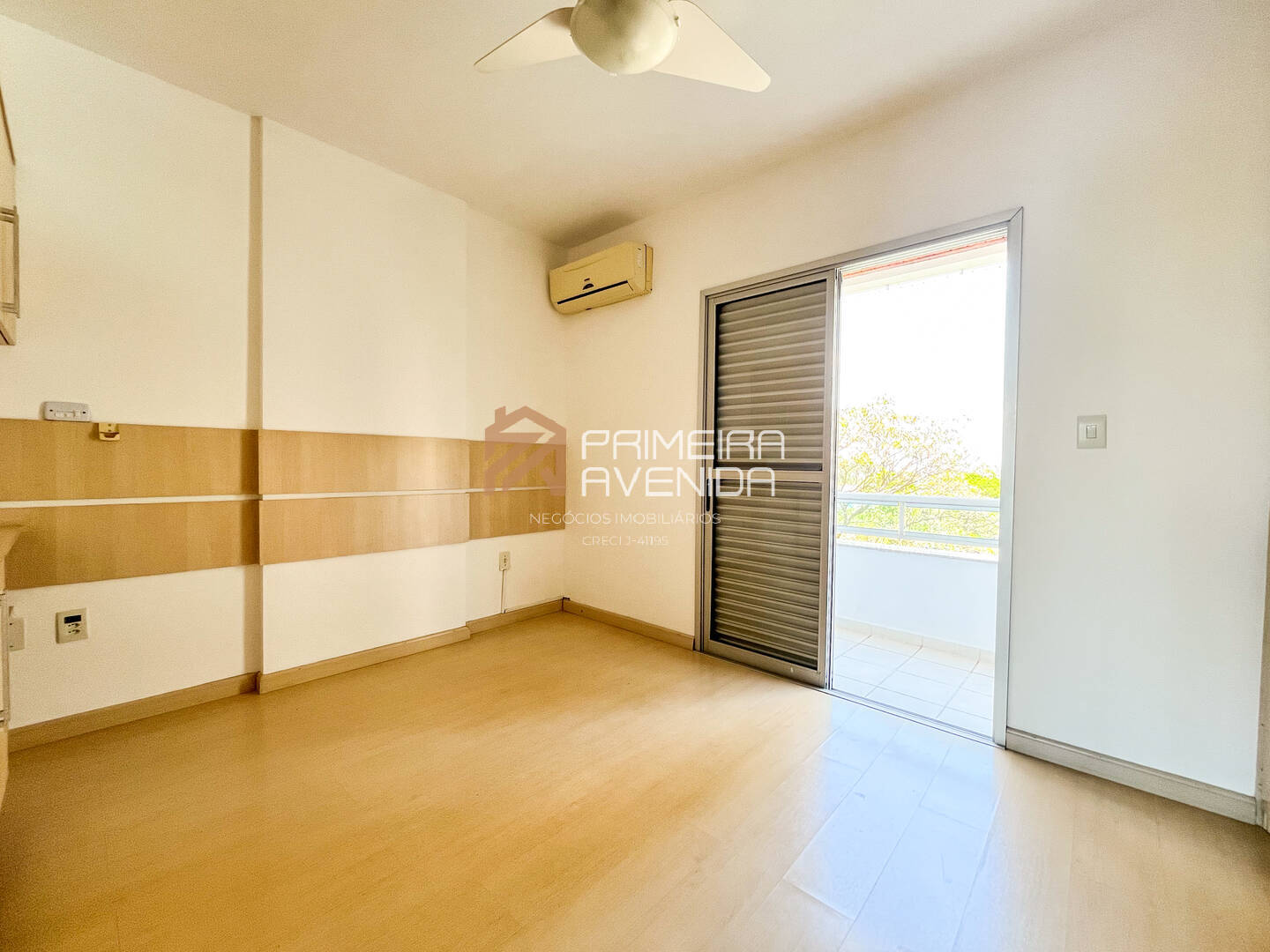 Apartamento à venda com 3 quartos, 94m² - Foto 14